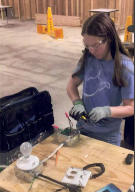 Emilee Smith (Electrical circuit)